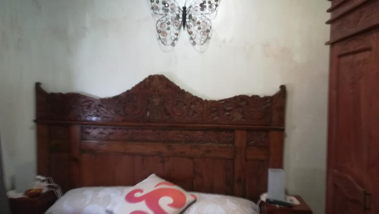 Hostal Restaurante La Diligencia Cunit Exteriör bild